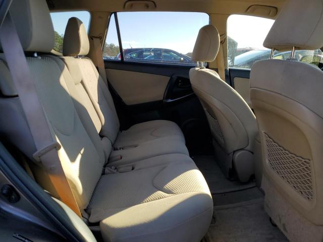 Photo 11 from auction – 2012 TOYOTA RAV4 with VIN JTMBF4DV4CD043743