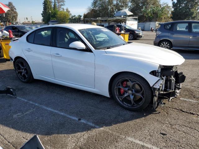 Photo 4 from auction – 2018 ALFA ROMEO GIULIA TI with VIN ZARFAECN7J7565369