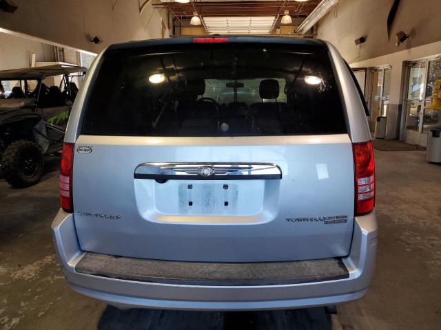 Photo 6 from auction – 2010 CHRYSLER TOWN & COU with VIN 2A4RR5D16AR206759
