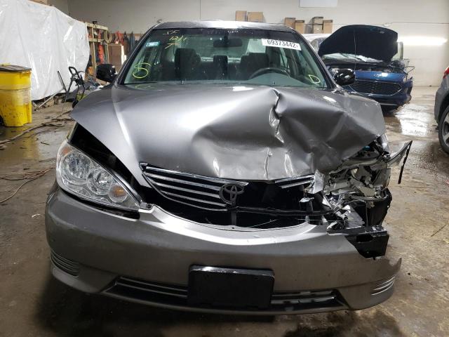 Photo 5 from auction – 2005 TOYOTA CAMRY LE with VIN 4T1BE32K15U596810