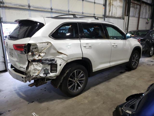 Photo 3 from auction – 2019 TOYOTA HIGHLANDER with VIN 5TDJZRFH0KS571239