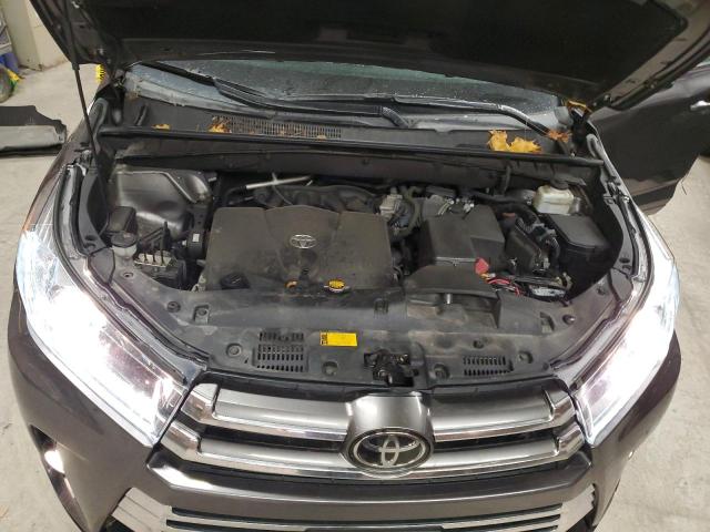 Photo 12 from auction – 2017 TOYOTA HIGHLANDER with VIN 5TDDZRFH8HS405542