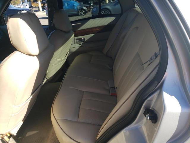 Photo 10 from auction – 2006 MERCURY GRAND MARQ with VIN 2MEFM74VX6X628377