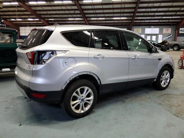 Photo 3 from auction – 2019 FORD ESCAPE SE with VIN 1FMCU9GD2KUA08512