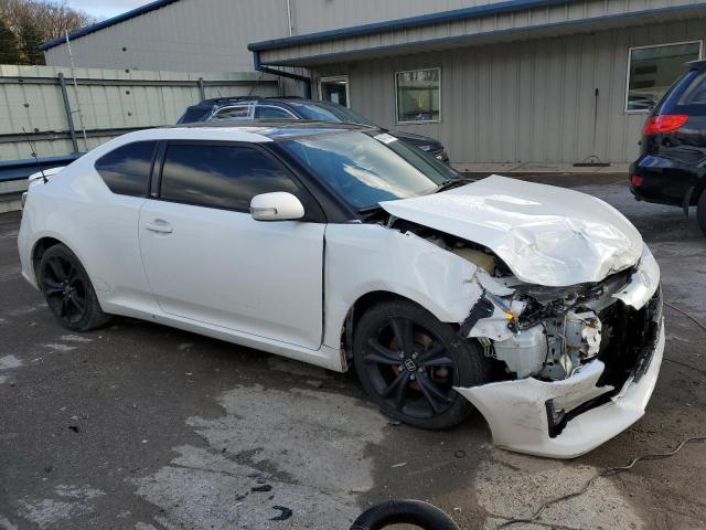 Photo 4 from auction – 2014 TOYOTA SCION TC with VIN JTKJF5C73E3084130