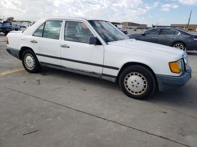 Photo 4 from auction – 1986 MERCEDES-BENZ 300 E with VIN WDBEA30D2GA156938