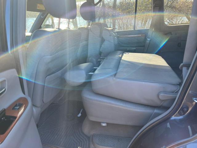 Photo 6 from auction – 2005 LEXUS LX 470 with VIN JTJHT00W253553198
