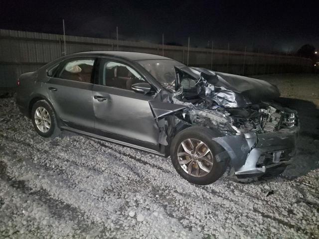 Photo 4 from auction – 2016 VOLKSWAGEN PASSAT S with VIN 1VWAT7A35GC055790