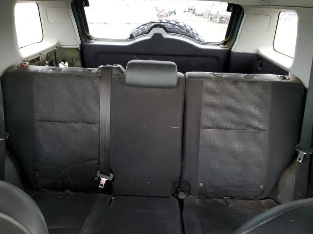 Photo 10 from auction – 2011 TOYOTA FJ CRUISER with VIN JTEBU4BF7BK105823
