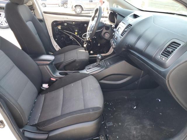 Photo 7 from auction – 2016 KIA FORTE LX with VIN KNAFK5A83G5631406