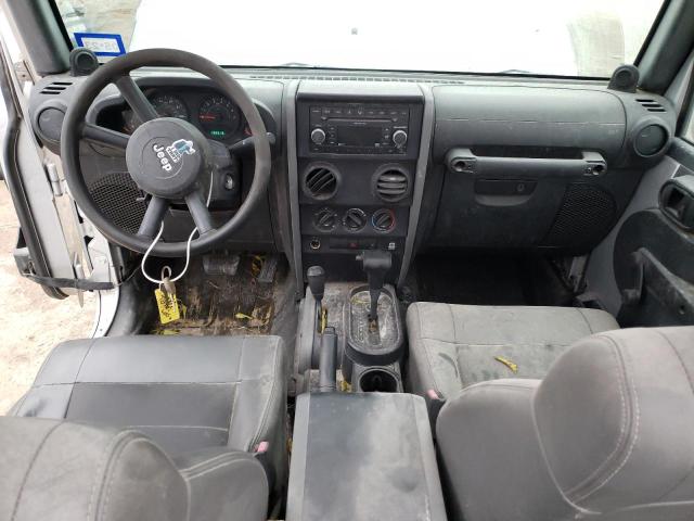 Photo 8 from auction – 2008 JEEP WRANGLER X with VIN 1J4FA24178L627482