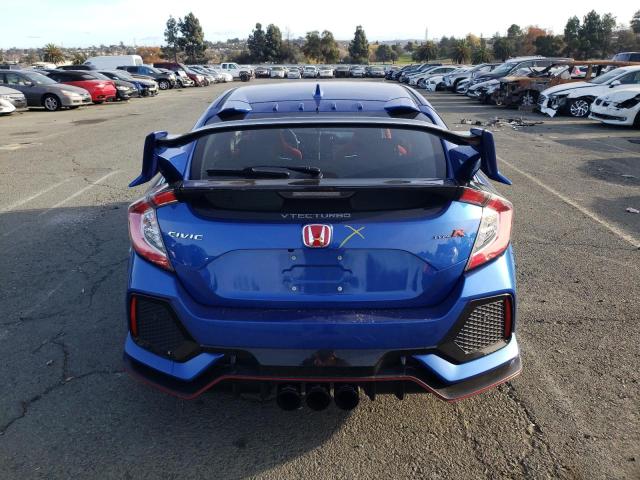 Photo 6 from auction – 2018 HONDA CIVIC TYPE with VIN SHHFK8G72JU203480