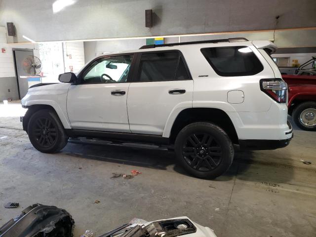 Photo 2 from auction – 2019 TOYOTA 4RUNNER SR with VIN JTEBU5JR9K5696916