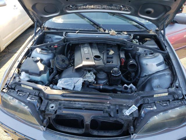 Photo 11 from auction – 2003 BMW 3 SERIES with VIN WBAET37423NH04358