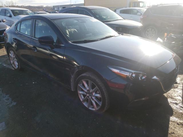 Photo 4 from auction – 2017 MAZDA 3 TOURING with VIN JM1BN1V71H1101821