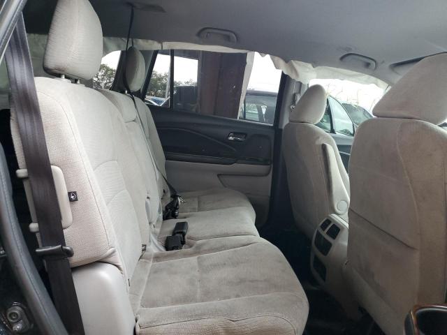Photo 11 from auction – 2016 HONDA PILOT LX with VIN 5FNYF5H1XGB027665