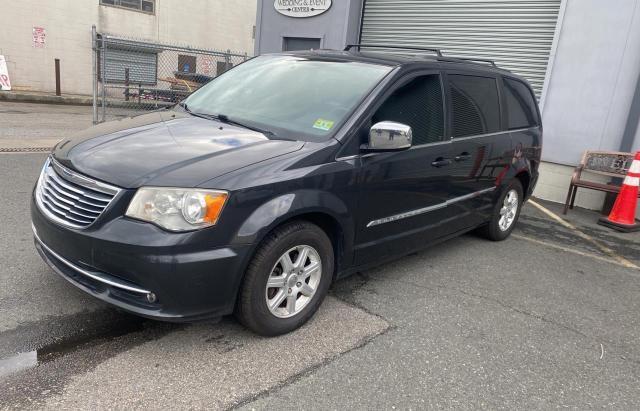 Photo 2 from auction – 2012 CHRYSLER TOWN & COU with VIN 2C4RC1CG2CR124245