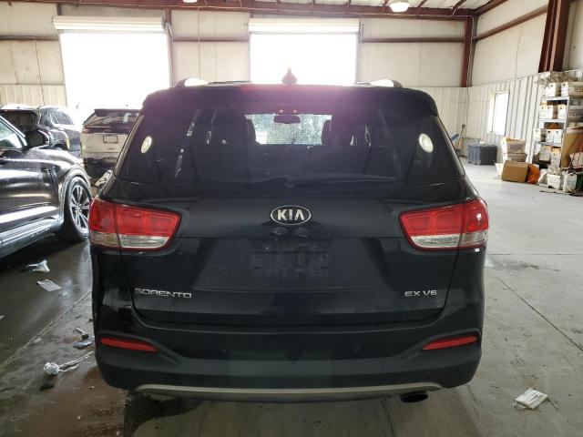 Photo 6 from auction – 2016 KIA SORENTO EX with VIN 5XYPHDA52GG141634