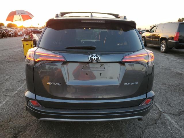 Photo 6 from auction – 2017 TOYOTA RAV4 LIMIT with VIN 2T3YFREV2HW312824