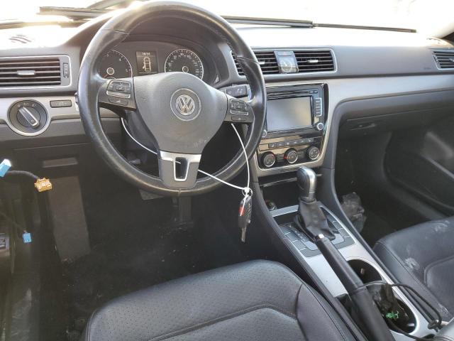 Photo 8 from auction – 2015 VOLKSWAGEN PASSAT SE with VIN 1VWBV7A31FC029569