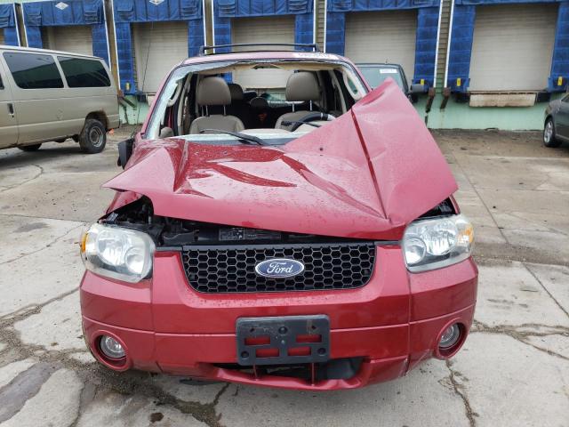 Photo 5 from auction – 2005 FORD ESCAPE LIM with VIN 1FMYU94165KB03980