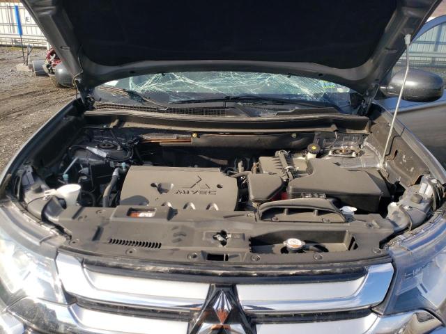 Photo 11 from auction – 2016 MITSUBISHI OUTLANDER with VIN JA4AZ3A36GZ020046