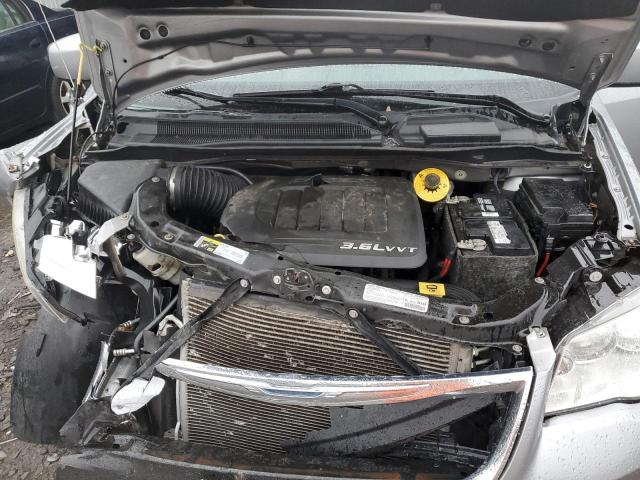Photo 12 from auction – 2013 CHRYSLER TOWN & COU with VIN 2C4RC1BG3DR747828