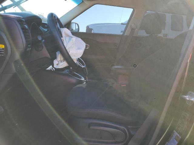 Photo 7 from auction – 2016 KIA SOUL with VIN KNDJN2A28G7286909