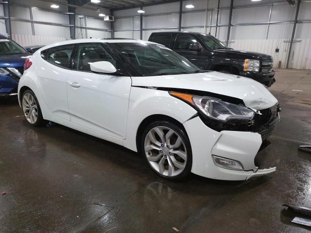 Photo 4 from auction – 2013 HYUNDAI VELOSTER with VIN KMHTC6AD1DU094442