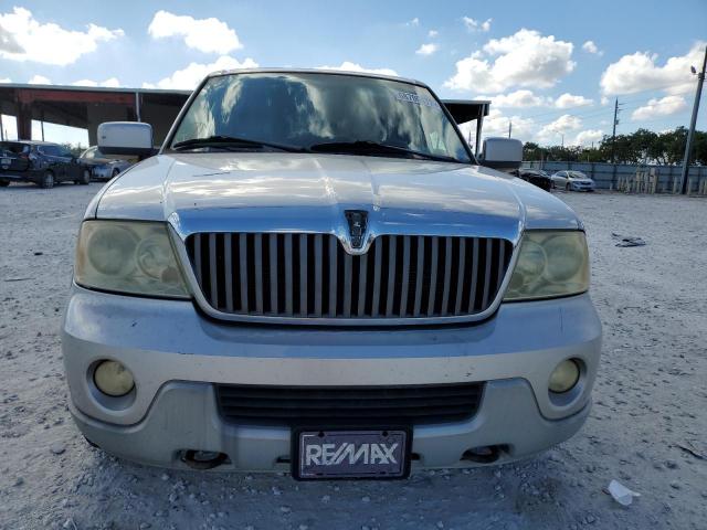 Photo 5 from auction – 2004 LINCOLN NAVIGATOR with VIN 5LMFU27R94LJ28815