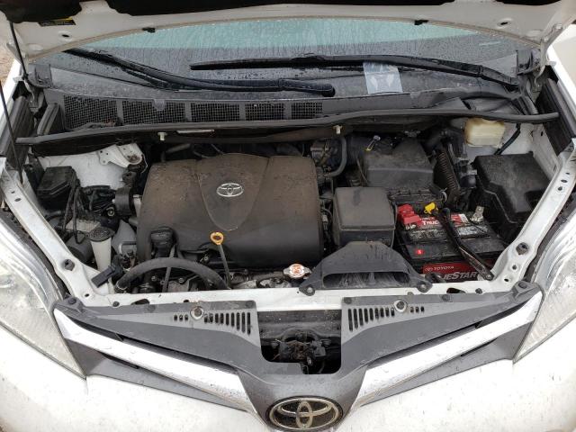 Photo 12 from auction – 2018 TOYOTA SIENNA XLE with VIN 5TDYZ3DC4JS904978