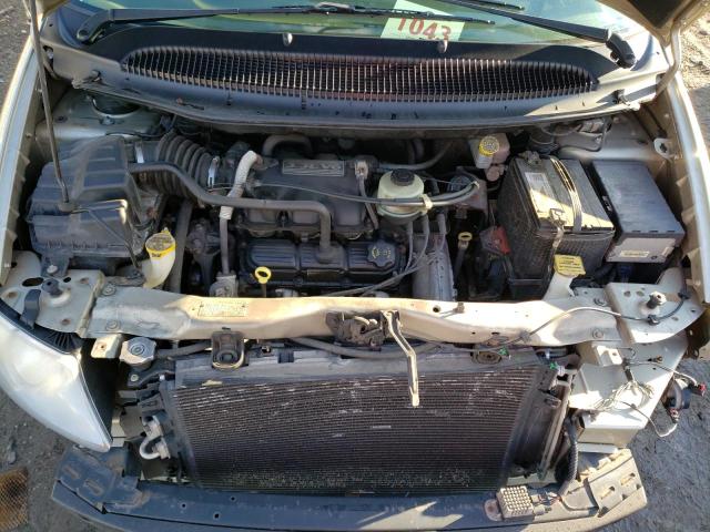 Photo 12 from auction – 2005 CHRYSLER TOWN & COU with VIN 1C4GP45R45B158751
