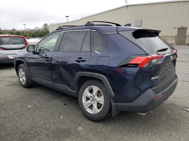 Photo 2 from auction – 2021 TOYOTA RAV4 XLE with VIN JTMP1RFV6MD071320