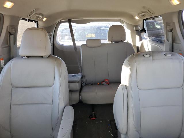 Photo 10 from auction – 2015 TOYOTA SIENNA XLE with VIN 5TDDK3DC6FS101454