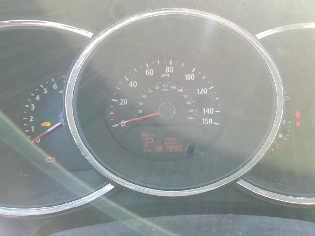 Photo 9 from auction – 2011 KIA SORENTO EX with VIN 5XYKUDA28BG114247