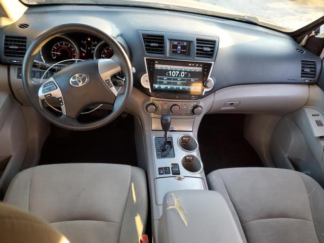 Photo 8 from auction – 2012 TOYOTA HIGHLANDER with VIN 5TDBK3EH4CS140170
