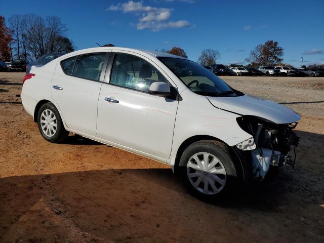 Zdjęcie 4 z aukcji – 2014 NISSAN VERSA S z VIN 3N1CN7AP1EK467756