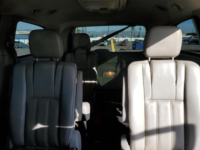 Photo 10 from auction – 2013 CHRYSLER TOWN & COU with VIN 2C4RC1BG0DR620907