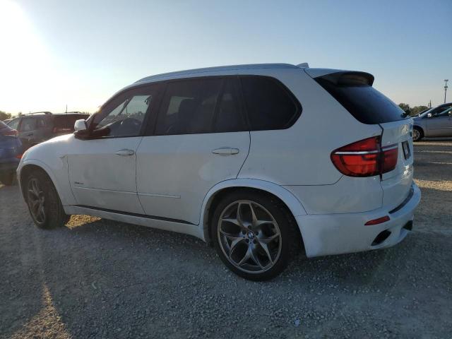 Photo 2 from auction – 2013 BMW X5 XDRIVE5 with VIN 5UXZV8C58D0C15955