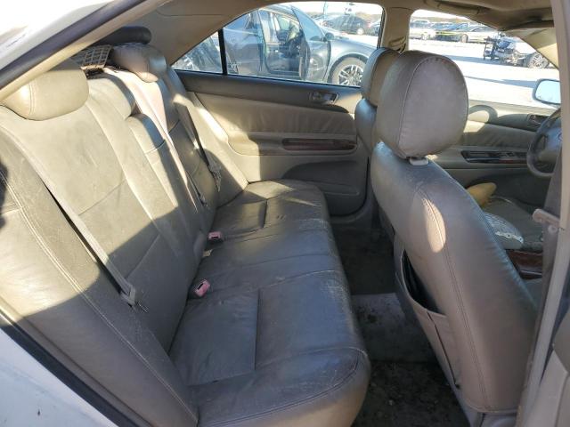 Photo 10 from auction – 2004 TOYOTA CAMRY with VIN JTDBE32K240282951