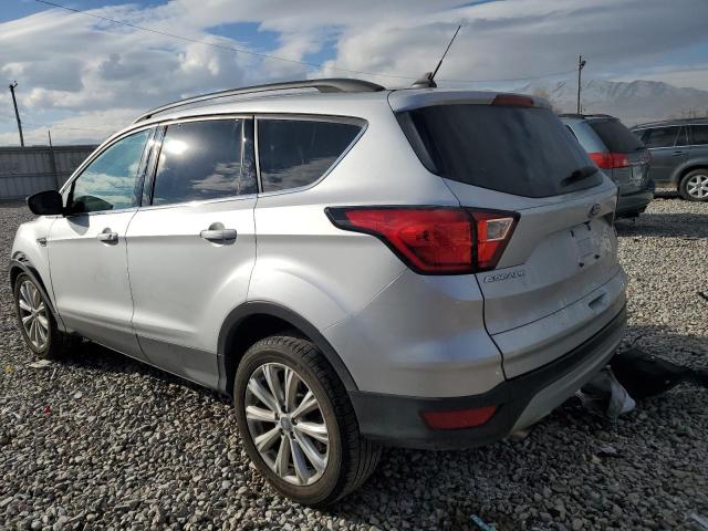 Photo 2 from auction – 2019 FORD ESCAPE SEL with VIN 1FMCU0HD3KUB79277