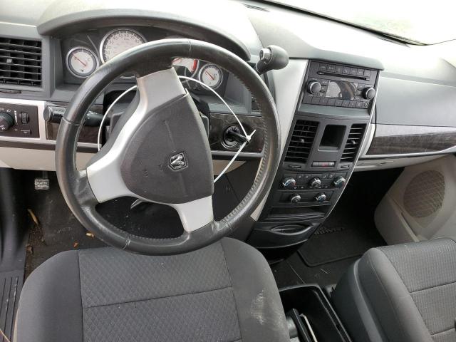 Photo 8 from auction – 2010 DODGE GRAND CARA with VIN 2D4RN5D14AR408486