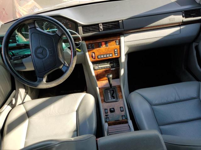 Photo 8 from auction – 1995 MERCEDES-BENZ E 320 BASE with VIN WDBEA32E2SC221807