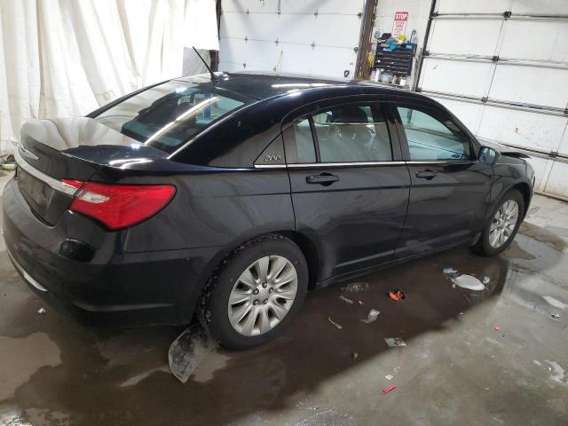 Photo 3 from auction – 2013 CHRYSLER 200 LX with VIN 1C3CCBAG6DN722212