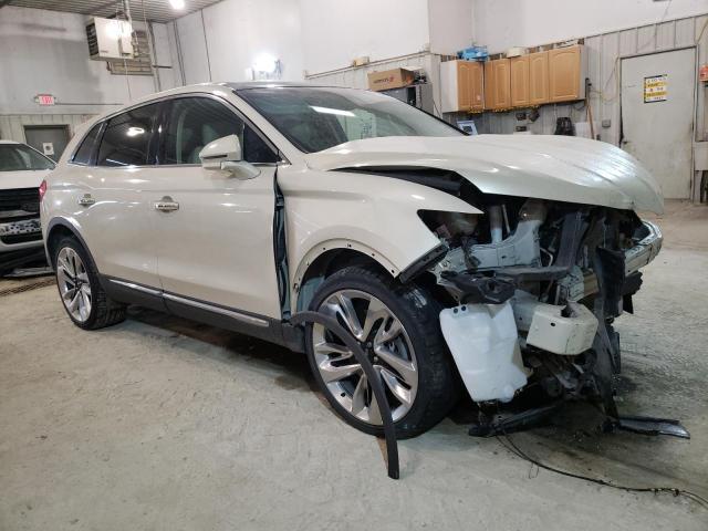 Photo 4 from auction – 2016 LINCOLN MKX RESERV with VIN 2LMPJ8LR2GBL55426