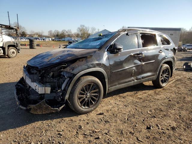 Photo 1 from auction – 2019 TOYOTA HIGHLANDER with VIN 5TDJZRFH3KS576337