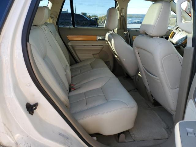 Photo 11 from auction – 2007 LINCOLN MKX with VIN 2LMDU88C27BJ16490
