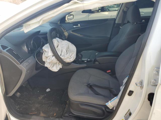 Photo 7 from auction – 2014 HYUNDAI SONATA GLS with VIN 5NPEB4AC6EH890501