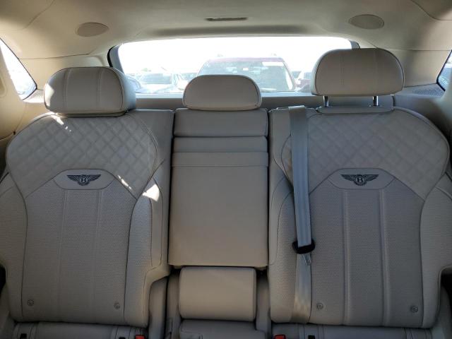 Photo 10 from auction – 2022 BENTLEY BENTAYGA with VIN SJAAM2ZVXNC039916