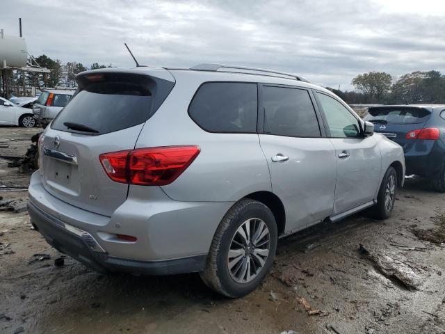 Photo 3 from auction – 2017 NISSAN PATHFINDER with VIN 5N1DR2MNXHC664014